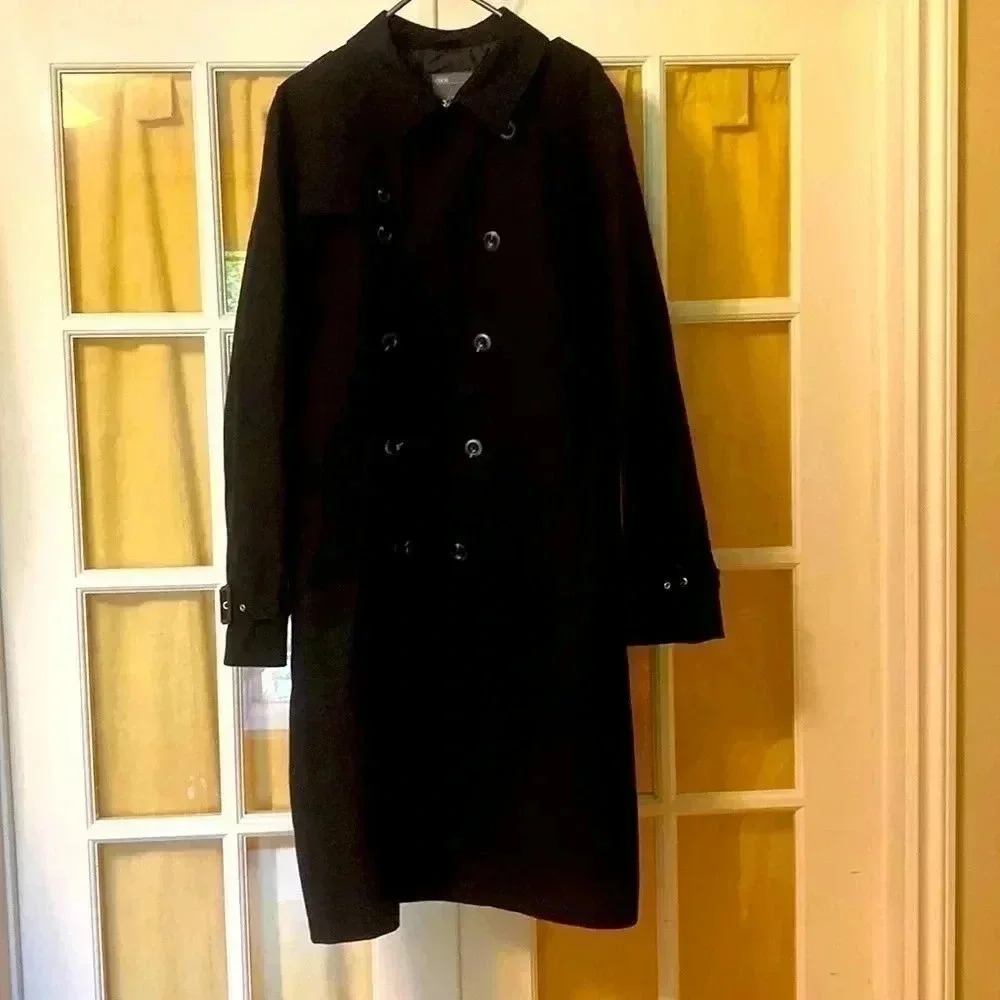 Warm , soft and cozy fall season button down coat 🧥 for Men